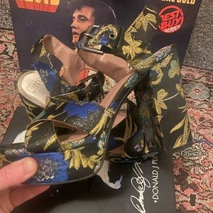 Circus By Sam Edelman Chunky Brocade heels